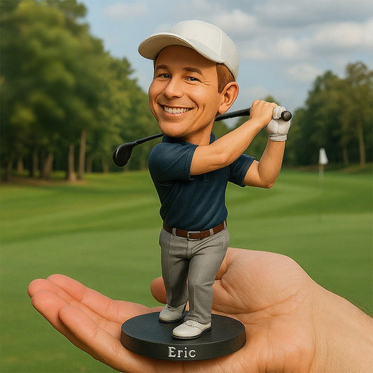 Personalized golfing figurine